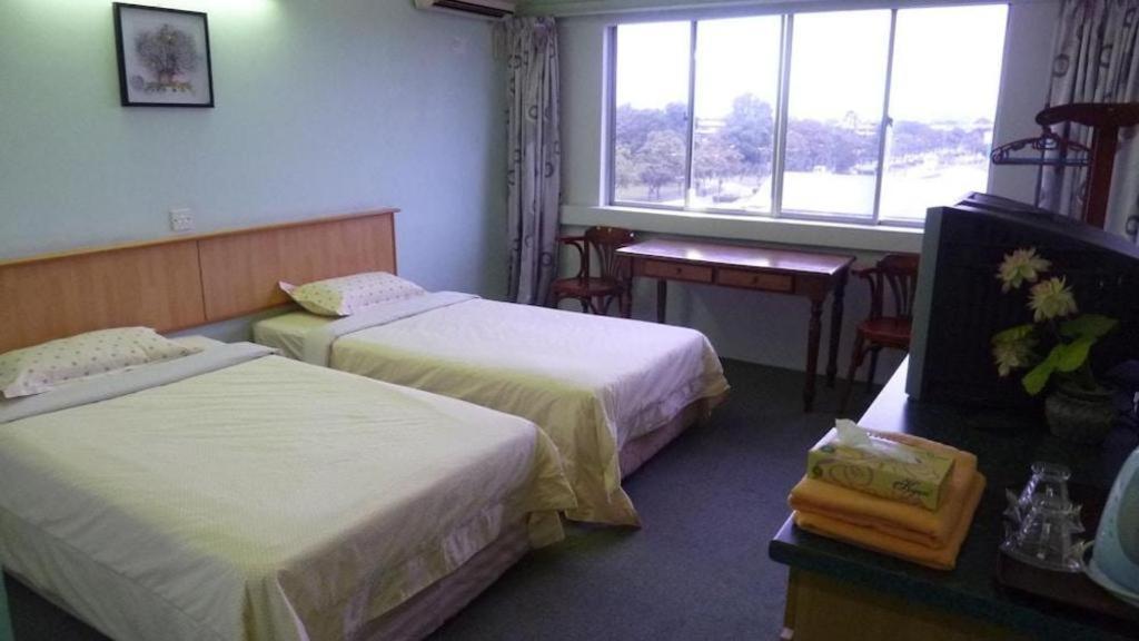 Hotel Hung Hung Kuching Dış mekan fotoğraf